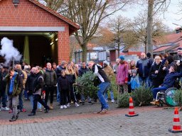 Weihnachtsbaumweitwurf