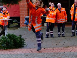 Weihnachtsbaumweitwurf